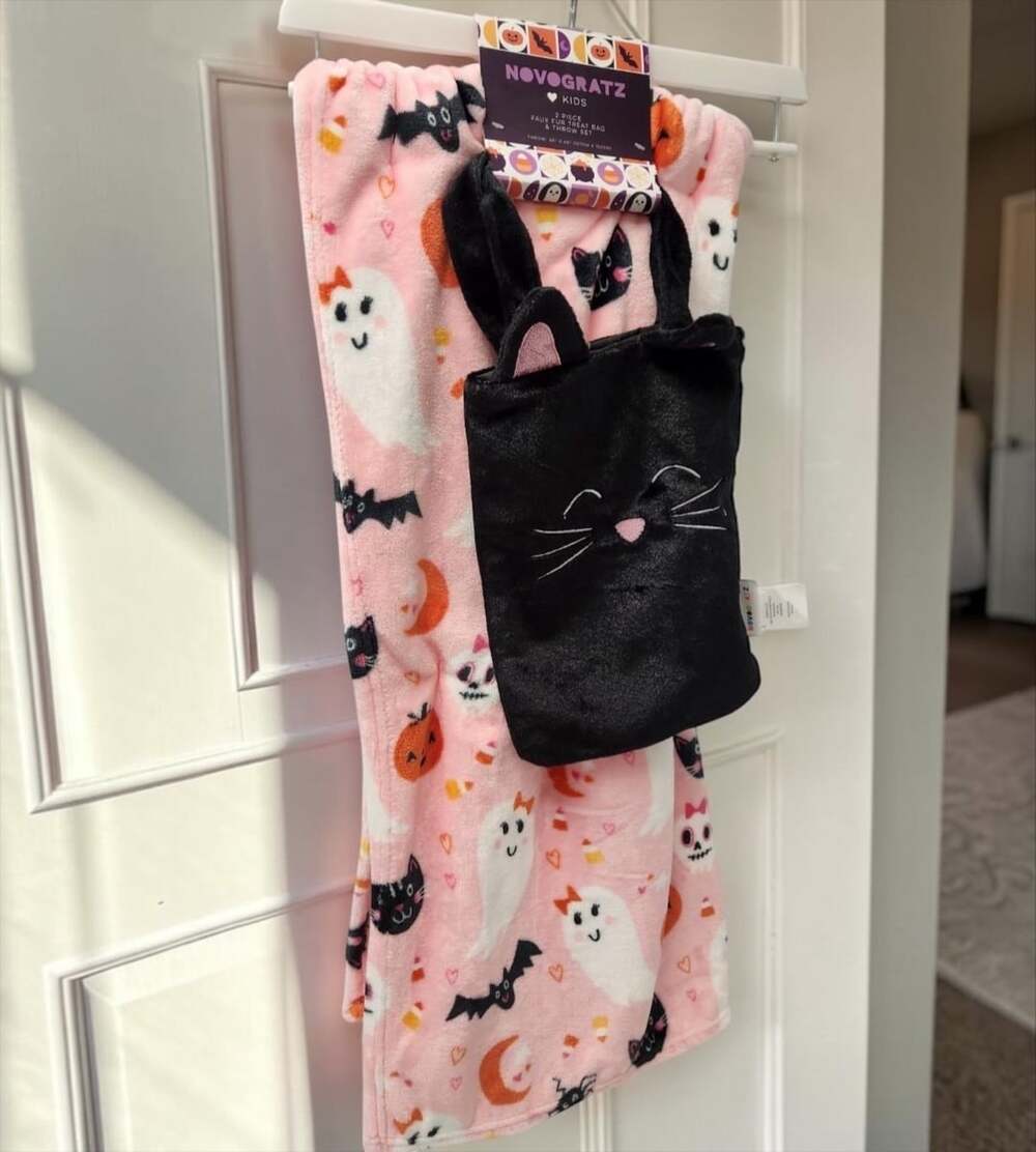 Novogratz Kids 2-Piece Faux Fur Treat Bag And Throw Set